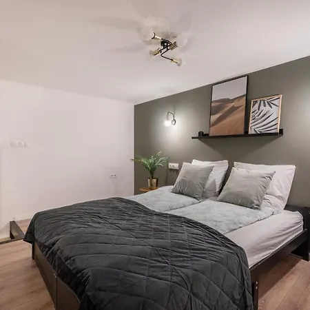 D24 - Historic Quarter Design Loft - Location By Bqa Budapest