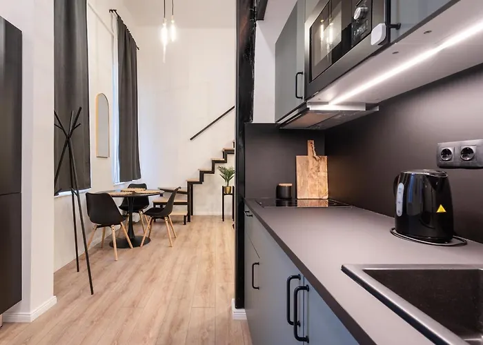 D24 - Historic Quarter Design Loft - Location By Bqa Lägenhet