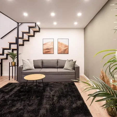 D24 - Historic Quarter Design Loft - Location By Bqa 부다페스트