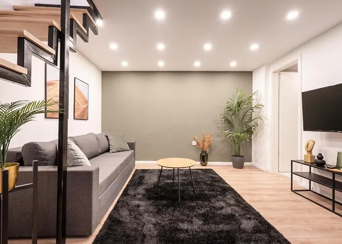 아파트 D24 - Historic Quarter Design Loft - Location By Bqa *